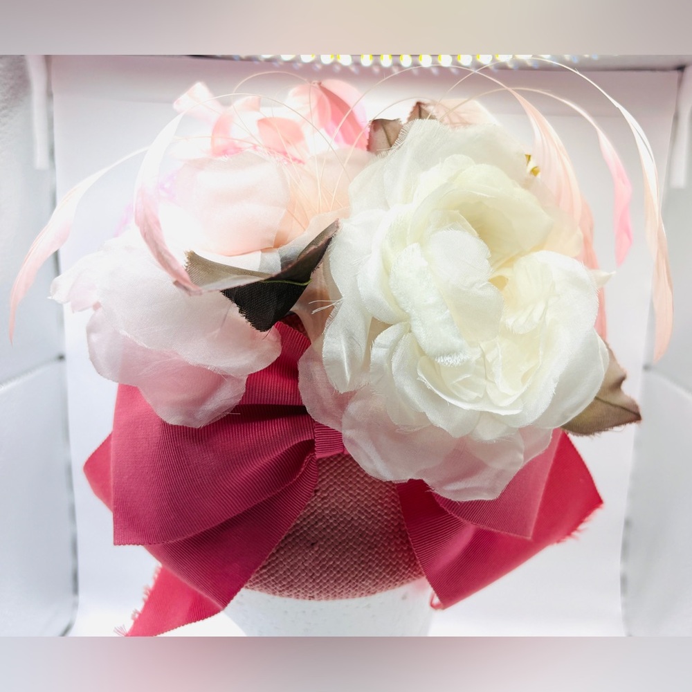 Vintage Ruth Alan Pillbox Hat with Birdcage - Picture 6 of 10